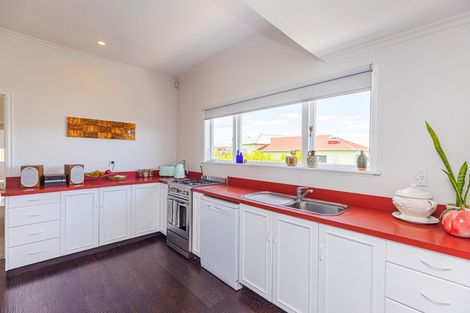 Photo of property in 2c Saint Leonard Street, Saint Johns Hill, Whanganui, 4501