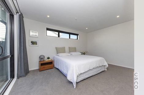 Photo of property in 37 Lumbarda Drive, Kumeu, 0810