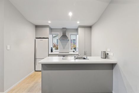 Photo of property in 135 Forest Lake Road, Forest Lake, Hamilton, 3200