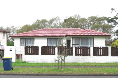 Photo of property in 25 Luanda Drive, Ranui, Auckland, 0612