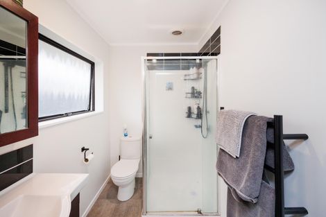 Photo of property in 28 Jefferson Crescent, Milson, Palmerston North, 4414