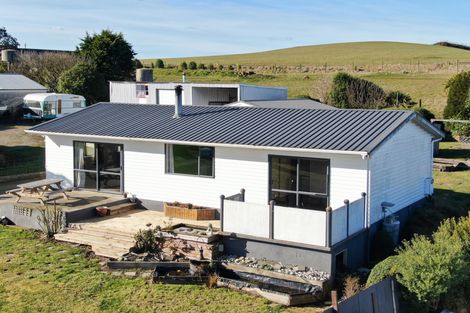 Photo of property in 14 High Street, Kakanui, Oamaru, 9495