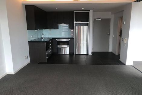 Photo of property in Summit Apartments, 6/184 Molesworth Street, Thorndon, Wellington, 6011