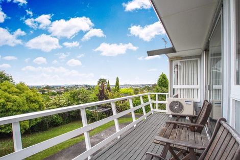 Photo of property in 22 Grenada Avenue, Forrest Hill, Auckland, 0620