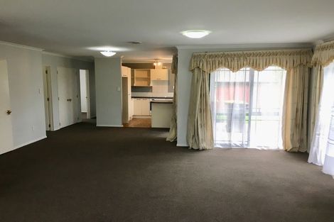 Photo of property in 76 Medvale Avenue, Flat Bush, Auckland, 2019