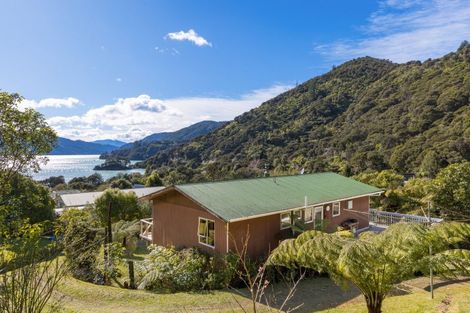 Photo of property in 240 Moetapu Bay Road, Moetapu Bay, Linkwater, 7282