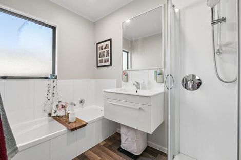 Photo of property in 65 Coopers Road, Dallington, Christchurch, 8061