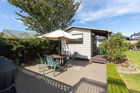 Photo of property in 3 Prudhoe Lane, Northcote, Christchurch, 8052