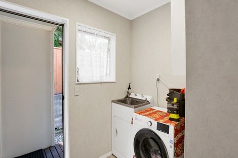 Photo of property in 33c Carrington Street, New Plymouth, 4310
