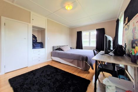 Photo of property in 1/47 Clevedon Road, Papakura, 2110