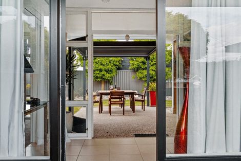 Photo of property in 49 Royal Terrace, Alexandra, 9320