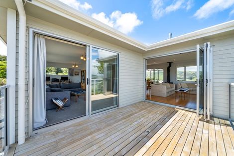 Photo of property in 12 The Track, Plimmerton, Porirua, 5026