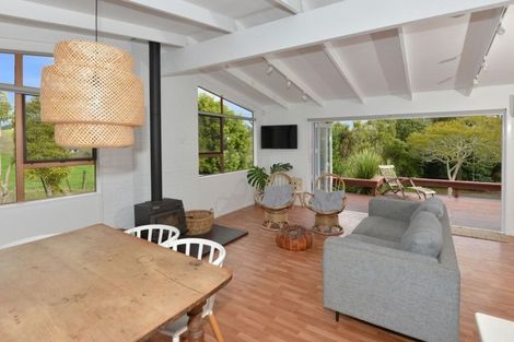 Photo of property in 350 Pataua Road North, Whareora, Whangarei, 0175