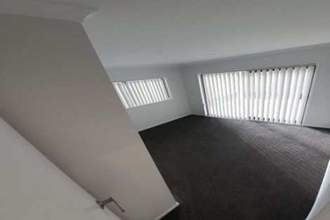 Photo of property in 61c Wellington Street, Pukekohe, 2120