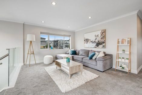Photo of property in 9 Harvest Avenue, Orewa, 0931