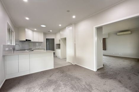 Photo of property in 186 Rangatira Road, Beach Haven, Auckland, 0626