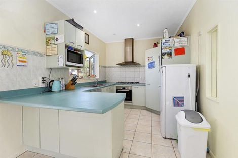 Photo of property in 109 Bracken Road, Paparangi, Wellington, 6037