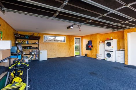 Photo of property in 25 Nadine Stanton Drive, Bell Block, New Plymouth, 4312