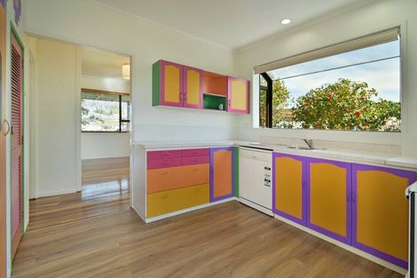 Photo of property in 807 Oxford Street, Saint Leonards, Hastings, 4120