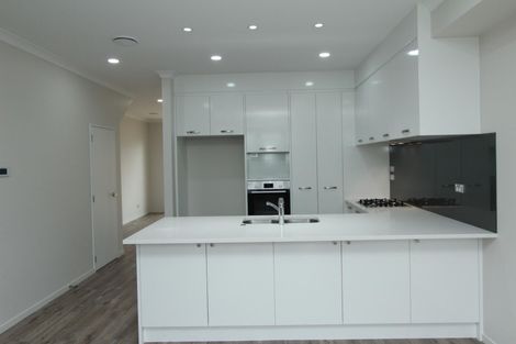 Photo of property in 5 Karokaro Road, Takanini, 2112