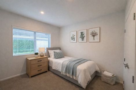 Photo of property in 54 Schoolside Road, Kumeu, 0810