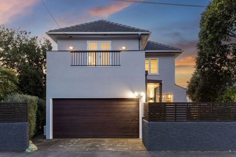 Photo of property in 20 Tuatoru Street, Eastbourne, Lower Hutt, 5013