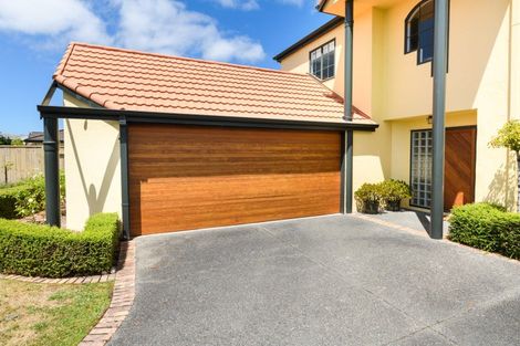 Photo of property in 96 Pacific Drive, Fitzherbert, Palmerston North, 4410