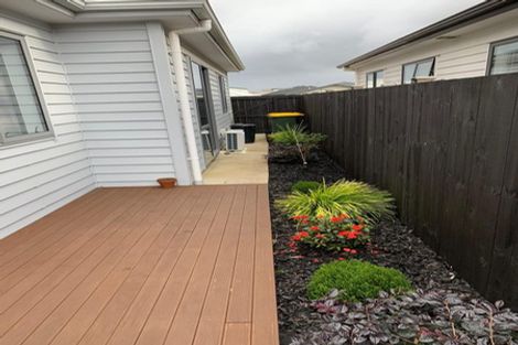 Photo of property in 4 Kapia Road, Westgate, Auckland, 0614