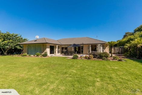 Photo of property in 6 Station Road, Huapai, Kumeu, 0810