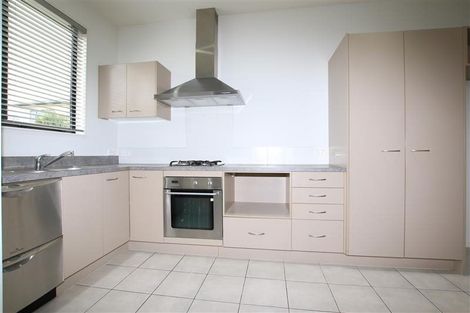 Photo of property in 24/22 Northcross Drive, Oteha, Auckland, 0632