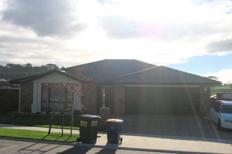 Photo of property in 7 Sapperton Drive, Henderson, Auckland, 0612