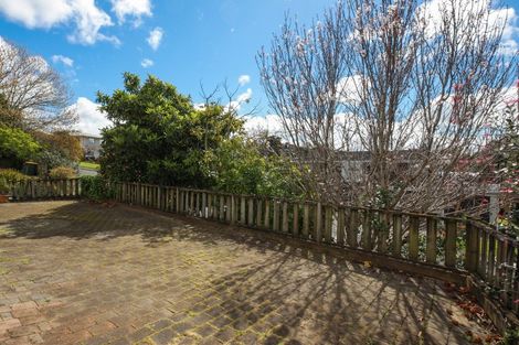 Photo of property in 1 Vincent Place, Dinsdale, Hamilton, 3204