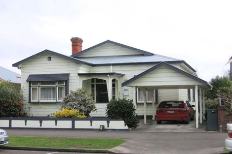 Photo of property in 12 Ada Street, Hokowhitu, Palmerston North, 4410