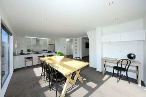 Photo of property in 43 Winchester Street, Merivale, Christchurch, 8014