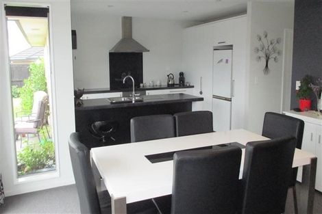 Photo of property in 25 Rossall Crescent, Rolleston, 7615