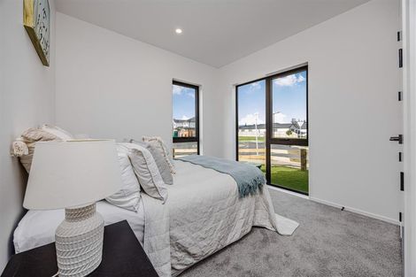 Photo of property in 8 Arahi Road, Clevedon, 2582