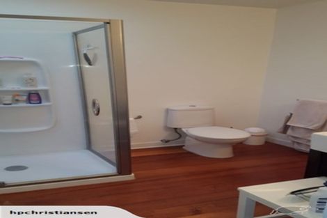 Photo of property in 6a Channel View Road, Campbells Bay, Auckland, 0630