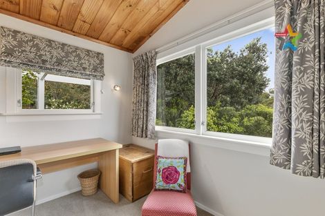 Photo of property in 25 Palm Grove, Belmont, Lower Hutt, 5010
