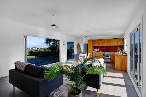 Photo of property in 32 Anglers Avenue, Warea, 4381