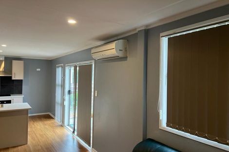 Photo of property in 49 Doment Crescent, Orewa, 0931