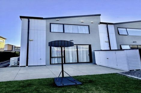 Photo of property in 19 Balmerino Lane, Wallaceville, Upper Hutt, 5018