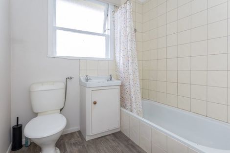 Photo of property in 5/52 Bannerman Road, Morningside, Auckland, 1022