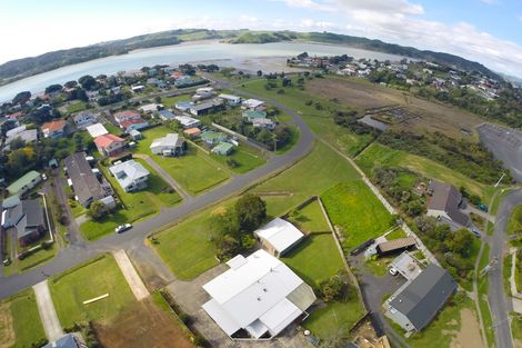 Photo of property in 5 John Street, Raglan, 3225