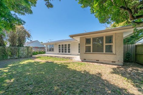 Photo of property in 2/60 Grahams Road, Burnside, Christchurch, 8041