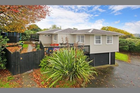 Photo of property in 67 Hobart Crescent, Wattle Downs, Auckland, 2103