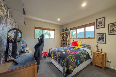 Photo of property in 101 Leighton Road, Whangamata, 3620