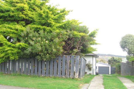 Photo of property in 28 Sasanof View, Ascot Park, Porirua, 5024