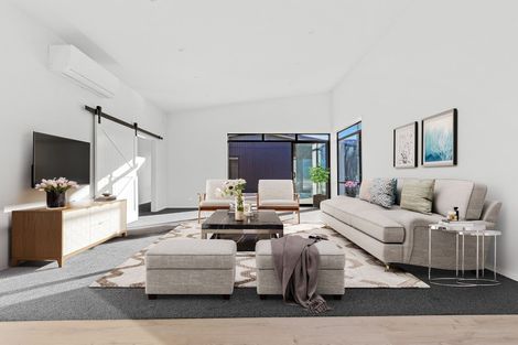 Photo of property in 73 Major Hornbrook Road, Mount Pleasant, Christchurch, 8081