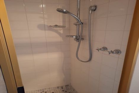 Photo of property in 2/122 Effingham Street, North New Brighton, Christchurch, 8083