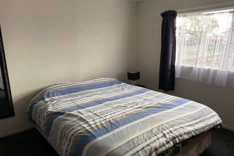 Photo of property in 1/62 Redcrest Avenue, Red Hill, Papakura, 2110